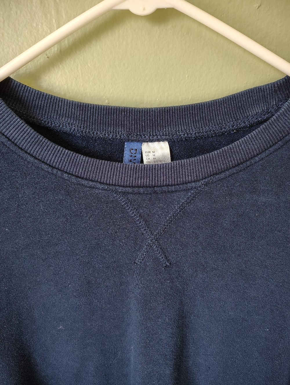 H&M Divided Basics Women's Medium Dark Blue Sweatshirt - Picture 3 of 6